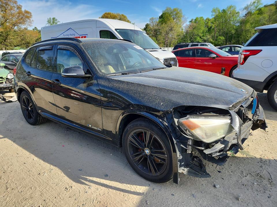 49735806 :رقم المزاد ، WBAVM5C55FVV94320 vin ، 2015 Bmw X1 مزاد بيع