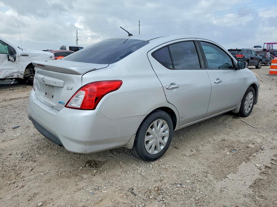 49680236 :رقم المزاد ، 3N1CN7AP6GL876722 vin ، 2016 Nissan Versa مزاد بيع