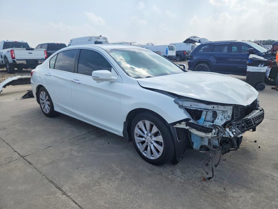 Продажа на аукционе авто 2015 Honda Accord, vin: 1HGCR2F89FA074632, номер лота: 47300406