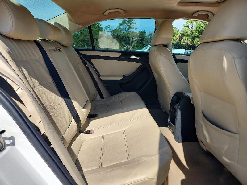51945896 :رقم المزاد ، 3VWDZ7AJ1BM036834 vin ، 2011 Volkswagen Jetta مزاد بيع