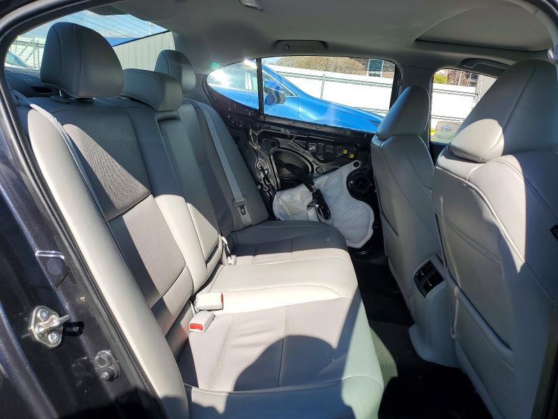 48797096 :رقم المزاد ، 19UUB3F54GA001108 vin ، 2016 Acura Tlx مزاد بيع