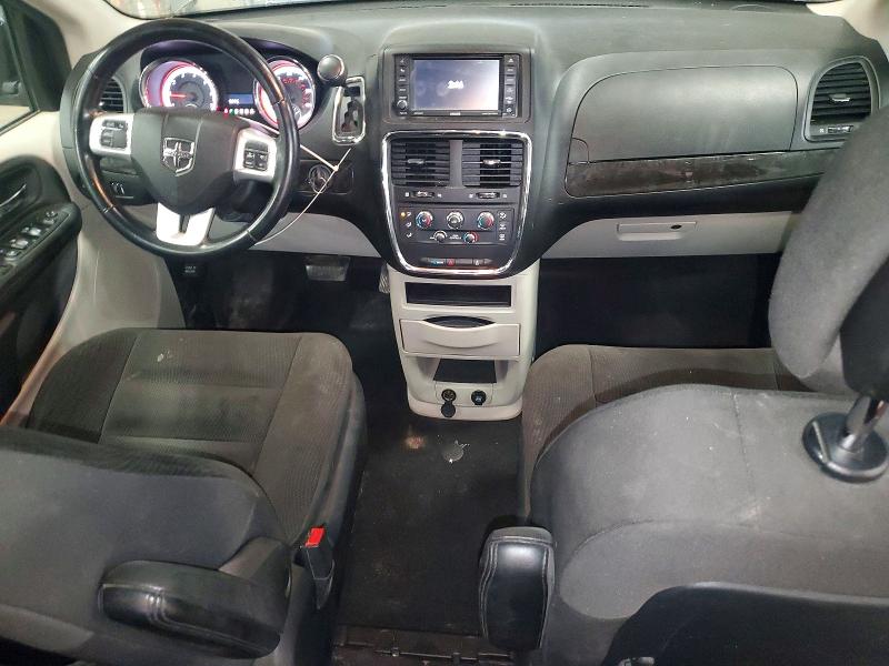 51177266 :رقم المزاد ، 2C4RDGBG8HR827924 vin ، 2017 Dodge Grand Caravan مزاد بيع