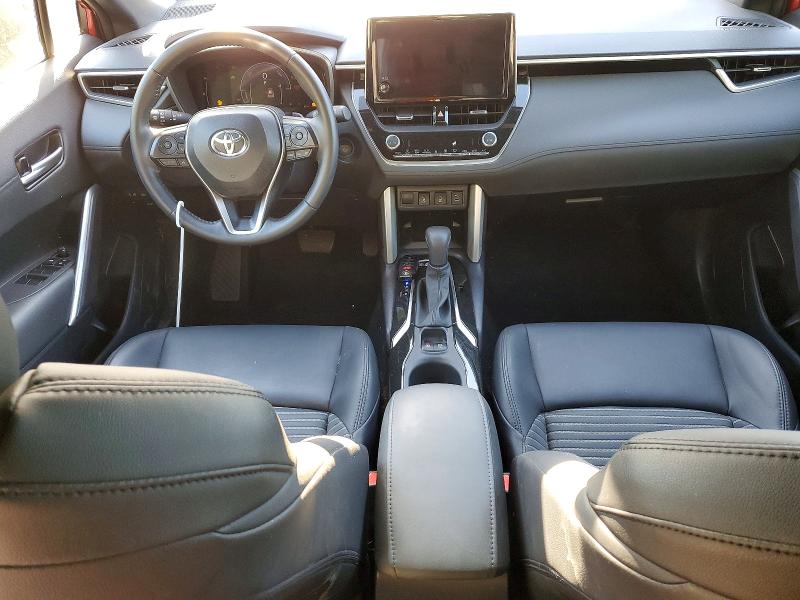 49681906 :رقم المزاد ، 7MUFBABG4RV045303 vin ، 2024 Toyota Corolla Cross Hybrid مزاد بيع