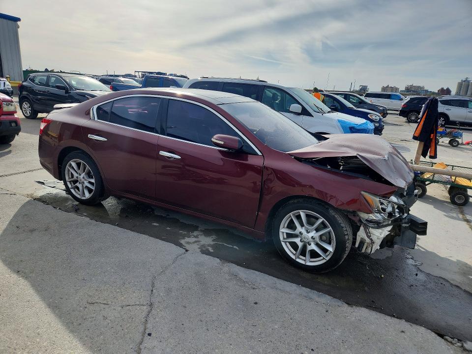 50413366 :رقم المزاد ، 1N4AA51E69C844280 vin ، 2009 Nissan Maxima مزاد بيع