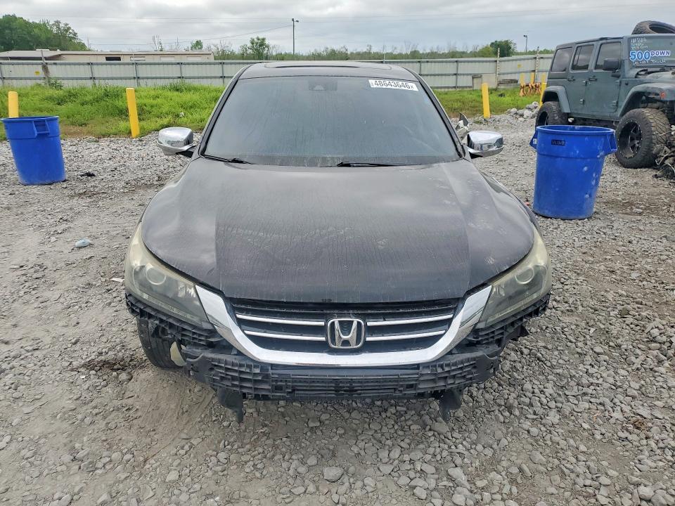 48643646 :رقم المزاد ، 1HGCR3F8XFA008810 vin ، 2015 Honda Accord مزاد بيع