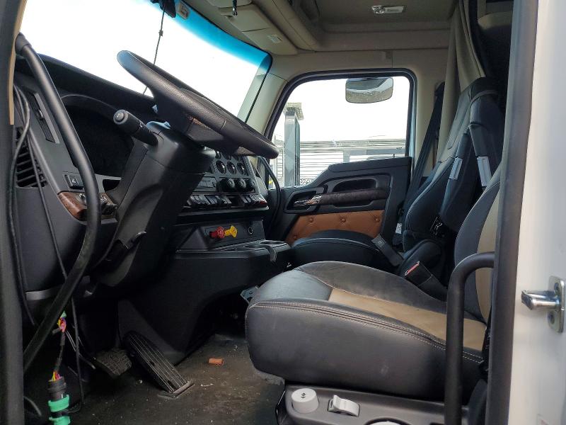 Продажа на аукционе авто 2026 Kenworth Construction, vin: 1XKYD49X8TJ201937, номер лота: 51881616