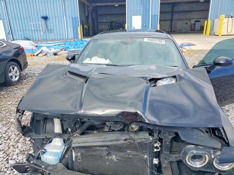 Продаж на аукціоні авто 2018 Dodge Challenger, vin: 2C3CDZBT6JH128452, номер лоту: 49009786
