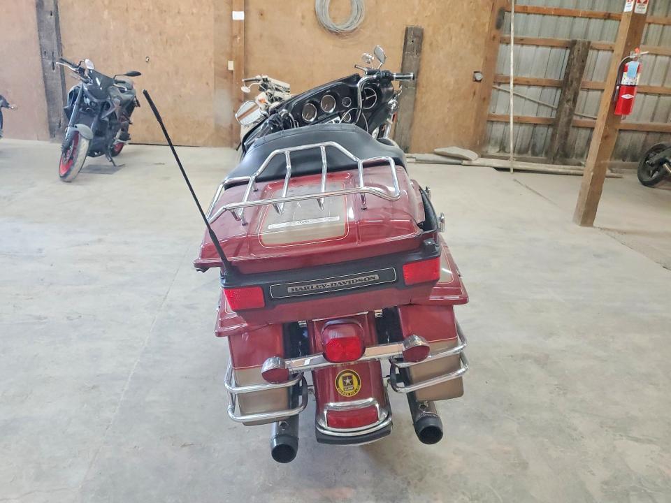 51272126 :رقم المزاد ، 1HD1FC4119Y659211 vin ، 2009 Harley-davidson Flhtcu مزاد بيع