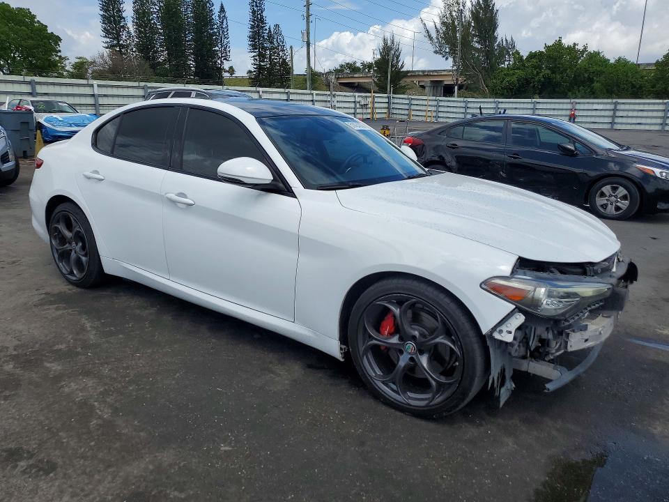 Продаж на аукціоні авто 2019 Alfa Romeo Giulia, vin: ZARFAMBNXK7600497, номер лоту: 51424036