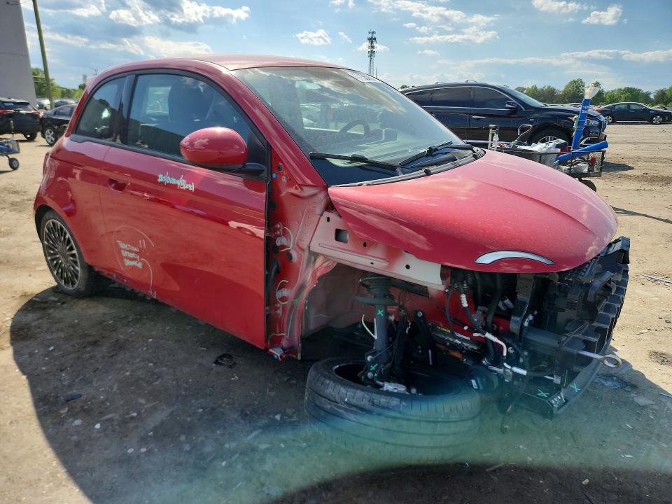 47155766 :رقم المزاد ، ZFAFFAA45RX209519 vin ، 2024 Fiat 500 مزاد بيع