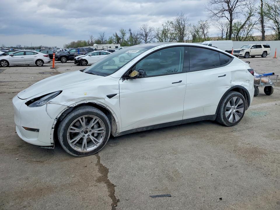 Продаж на аукціоні авто 2023 Tesla Model Y, vin: 7SAYGDEE6PF599348, номер лоту: 48128536