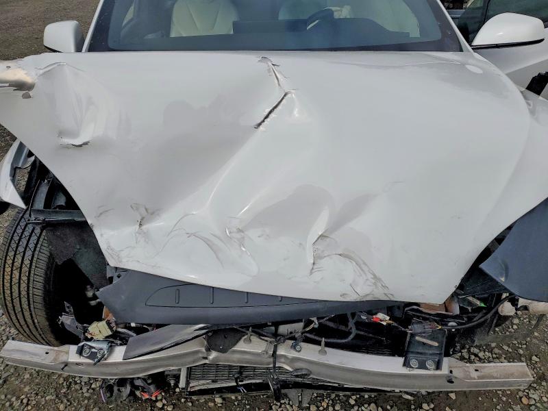 49620636 :رقم المزاد ، 7SAXCDE51NF335684 vin ، 2022 Tesla Model X مزاد بيع