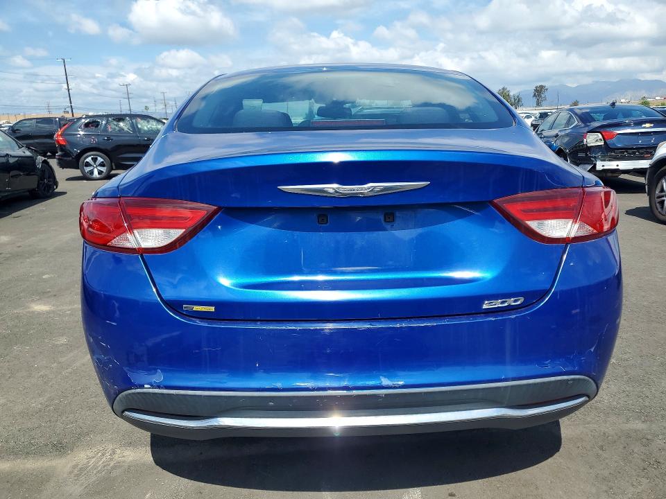 48690566 :رقم المزاد ، 1C3CCCAB2FN621357 vin ، 2015 Chrysler 200 مزاد بيع