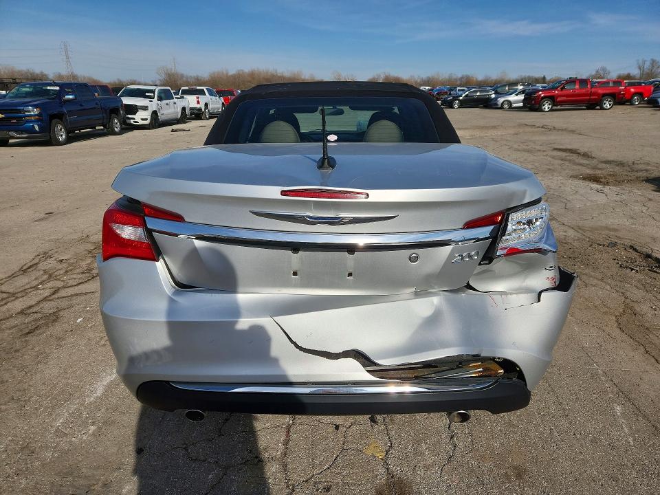 Aukcja sprzedaży 2011 Chrysler 200, vin: 1C3BC2EG0BN532988, numer aukcji: 49064246