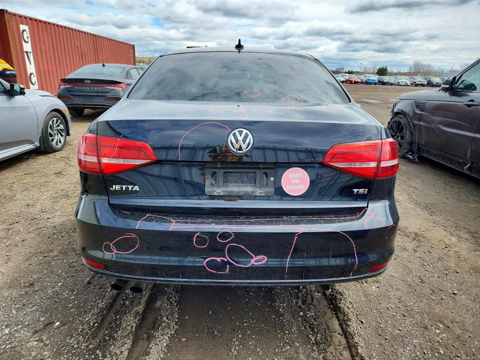 51817676 :رقم المزاد ، 3VWD07AJ5FM227057 vin ، 2015 Volkswagen Jetta مزاد بيع