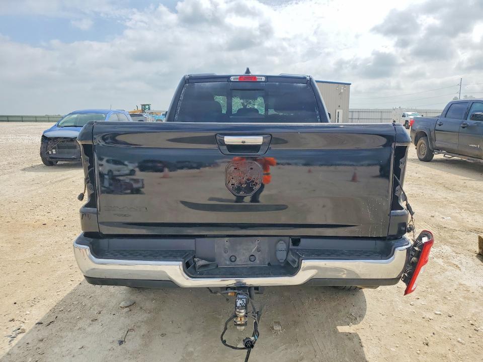 Продаж на аукціоні авто 2020 Ram 1500, vin: 1C6RREBG6LN267193, номер лоту: 51110166