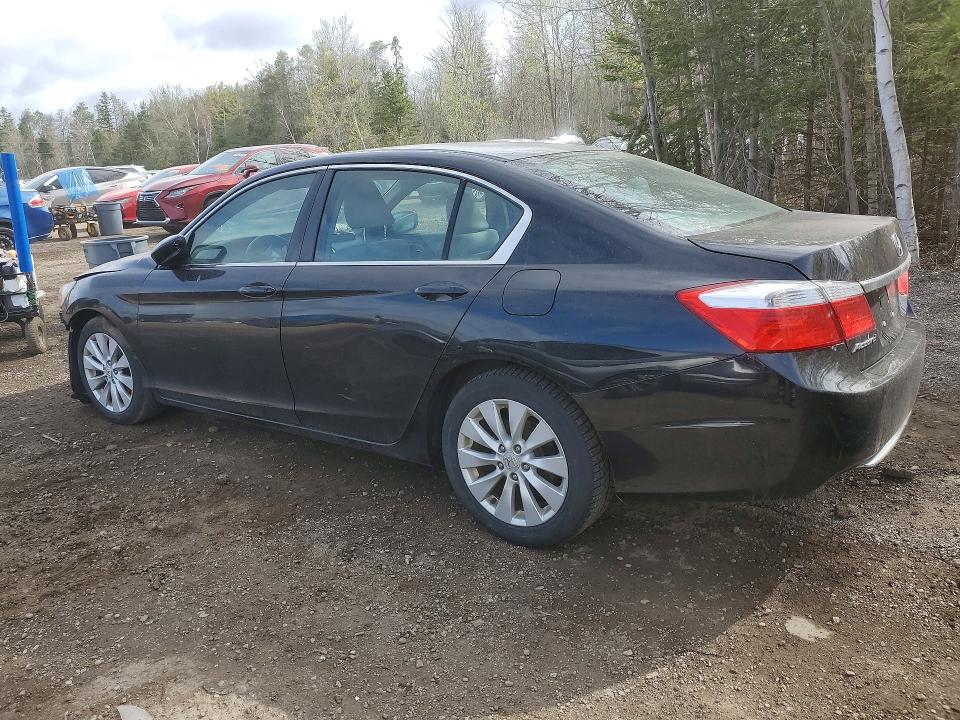 2013 Honda Accord მანქანა იყიდება აუქციონზე, vin: 1HGCR2F33DA806397, აუქციონის ნომერი: 49848556