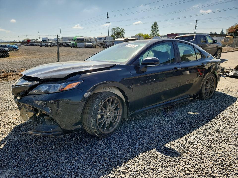 2023 Toyota Camry Hybrid მანქანა იყიდება აუქციონზე, vin: 4T1T31AK7PU047132, აუქციონის ნომერი: 51625916