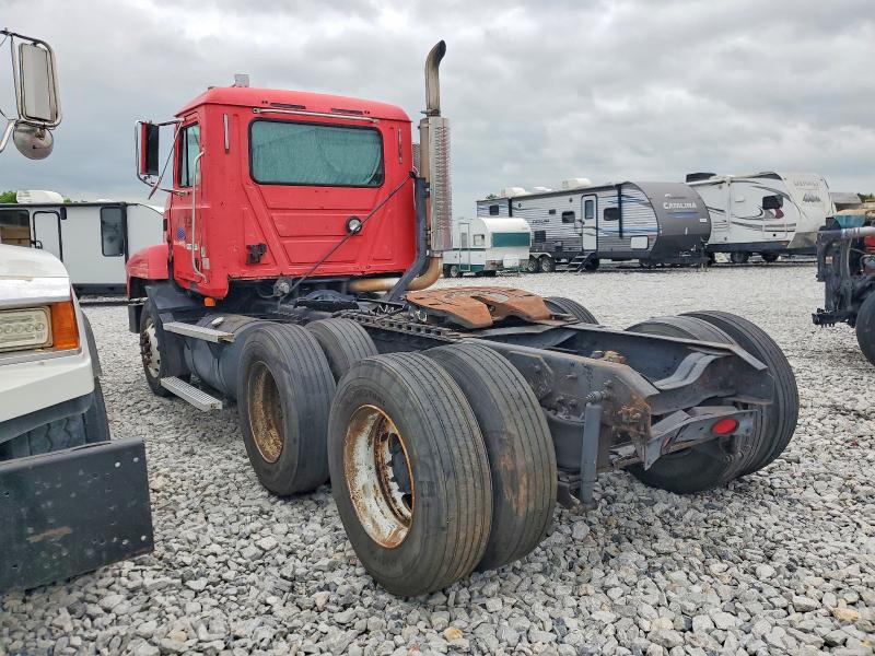 Продажа на аукционе авто 2001 Mack 600, vin: 1M1AA13Y11W138203, номер лота: 49038076