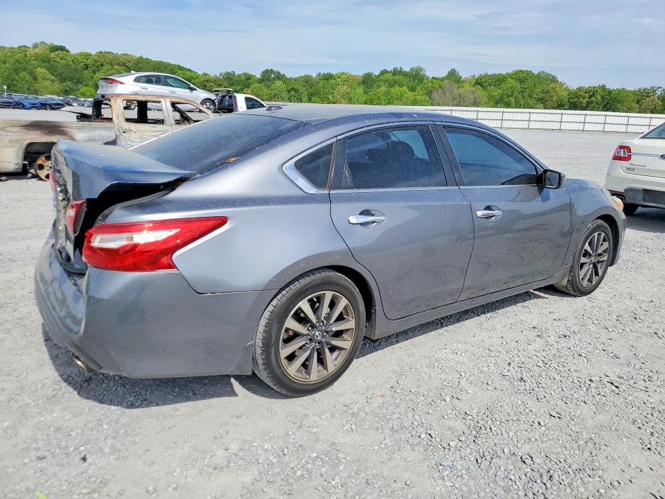 Продажа на аукционе авто 2017 Nissan Altima, vin: 1N4AL3AP5HC285920, номер лота: 49778876