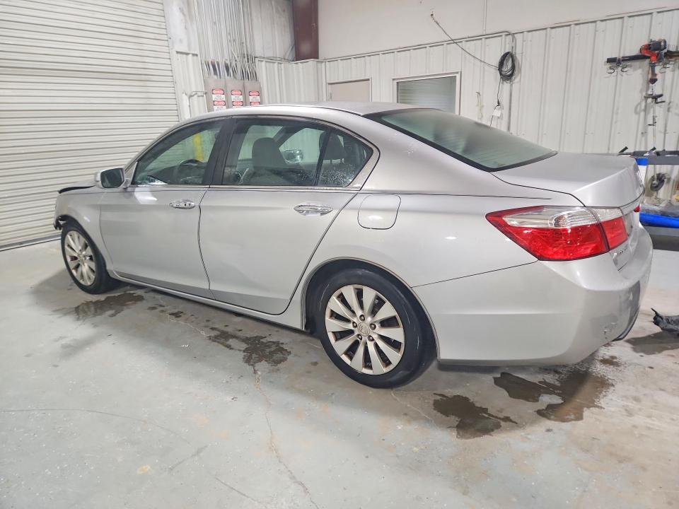 50855546 :رقم المزاد ، 1HGCR2F7XFA006198 vin ، 2015 Honda Accord مزاد بيع