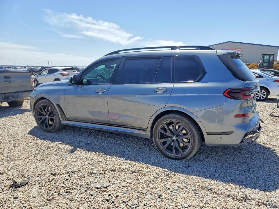51679516 :رقم المزاد ، 5UX23EM02T9280087 vin ، 2026 Bmw X7 مزاد بيع