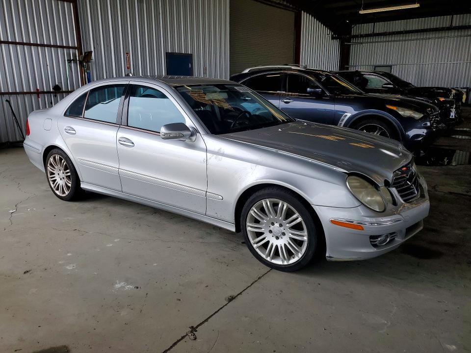 2008 Mercedes-benz E მანქანა იყიდება აუქციონზე, vin: WDBUF56X78B297901, აუქციონის ნომერი: 49958586