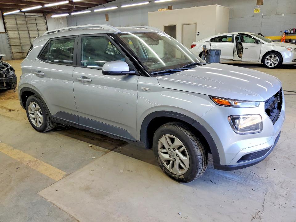 50117826 :رقم المزاد ، KMHRC8A31LU020093 vin ، 2020 Hyundai Venue مزاد بيع