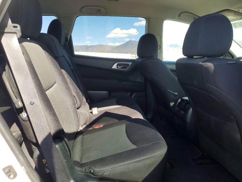 Продажа на аукционе авто 2017 Nissan Pathfinder, vin: 5N1DR2MM1HC632222, номер лота: 48513476