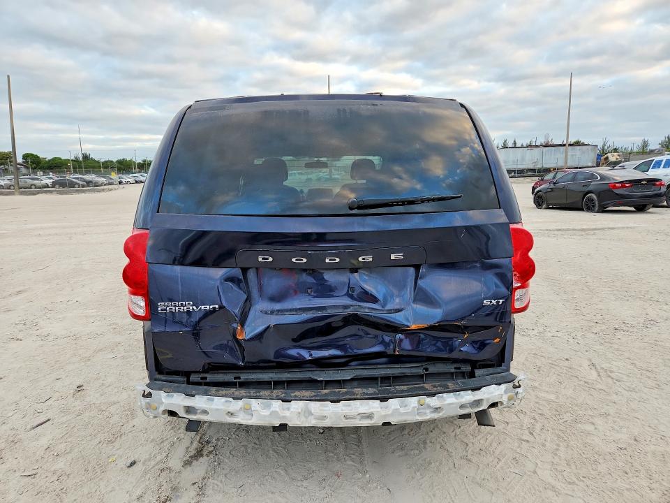 Продажа на аукционе авто 2014 Dodge Grand Caravan, vin: 2C4RDGCGXER239887, номер лота: 49980386