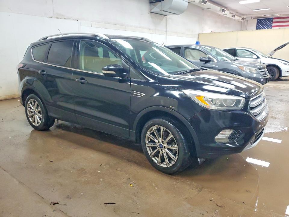 Продаж на аукціоні авто 2017 Ford Escape, vin: 1FMCU0J93HUB20650, номер лоту: 50330536