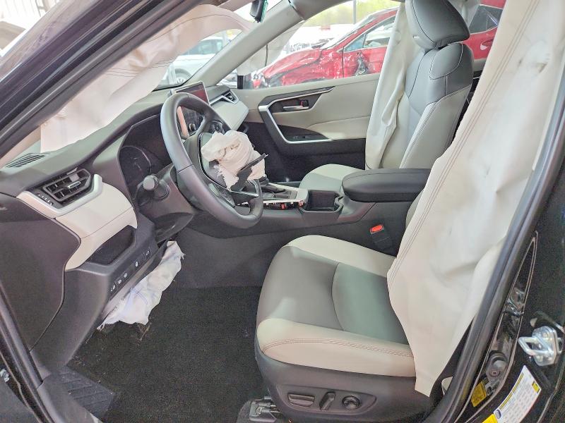 49119176 :رقم المزاد ، 2T3A1RFV4SC563318 vin ، 2025 Toyota Rav4 مزاد بيع