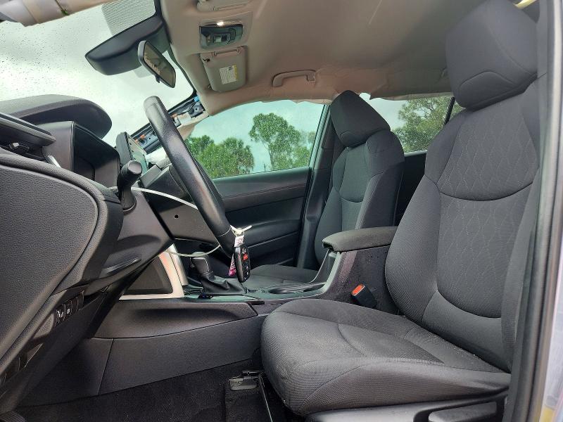Продажа на аукционе авто 2022 Toyota Corolla Cross, vin: 7MUCAAAG4NV032567, номер лота: 50917796