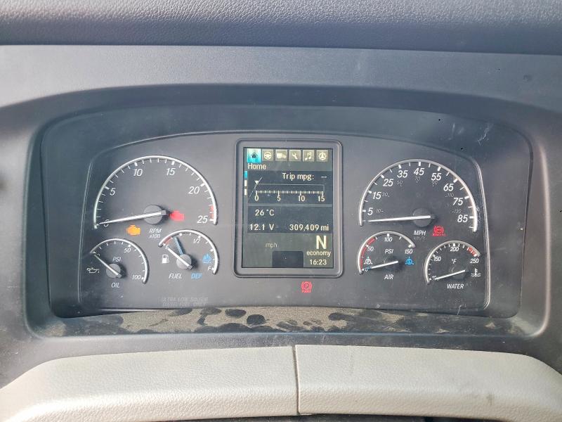 Продажа на аукционе авто 2021 Freigliner Cascadia 126, vin: 1FUJHHDR2MLMA3880, номер лота: 49585866