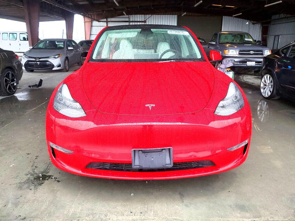 Продажа на аукционе авто 2022 Tesla Model Y, vin: 7SAYGDEE3NF497941, номер лота: 49135816