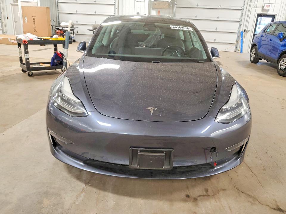 50389836 :رقم المزاد ، 5YJ3E1EB8KF386217 vin ، 2019 Tesla Model 3 مزاد بيع