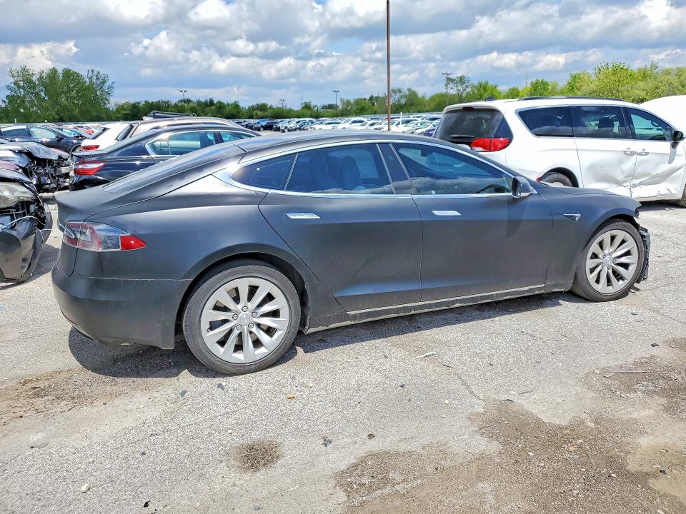 Aukcja sprzedaży 2017 Tesla Model S, vin: 5YJSA1E2XHF193468, numer aukcji: 50685296