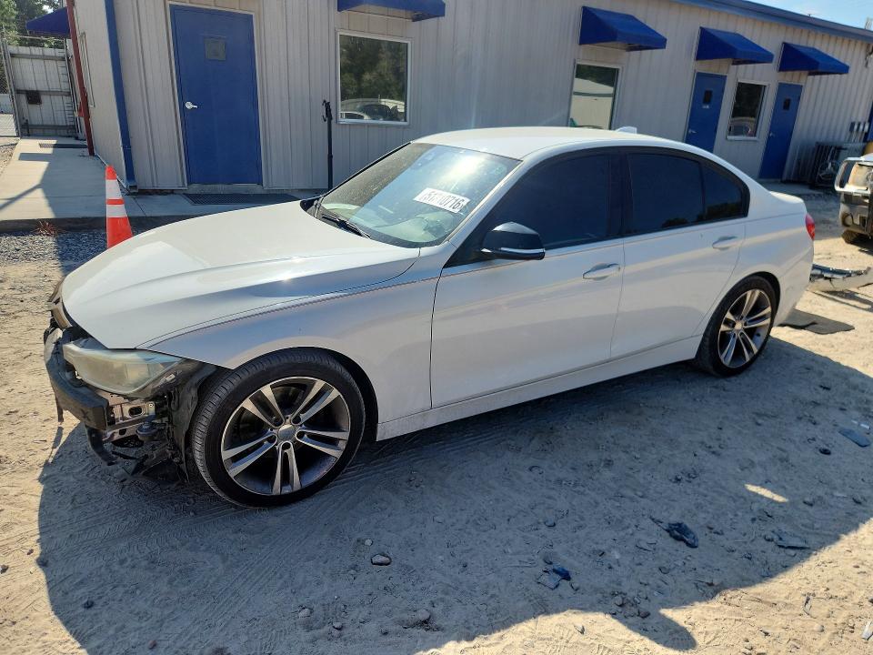2015 Bmw 328 მანქანა იყიდება აუქციონზე, vin: WBA3A5C51FF609549, აუქციონის ნომერი: 51310716