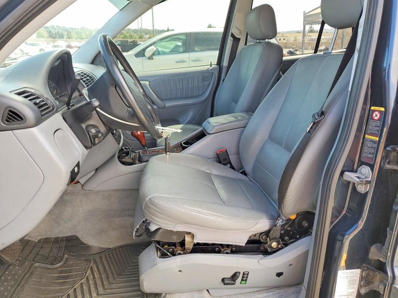 49578236 :رقم المزاد ، 4JGAB75E92A323547 vin ، 2002 Mercedes-benz Ml مزاد بيع