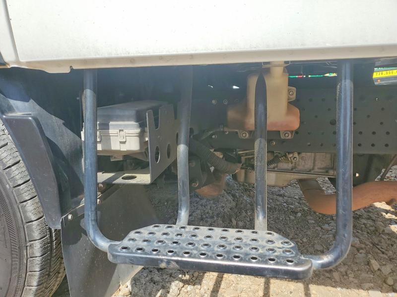 50572666 :رقم المزاد ، 54DB4J1D8MS203146 vin ، 2021 Isuzu Npr مزاد بيع
