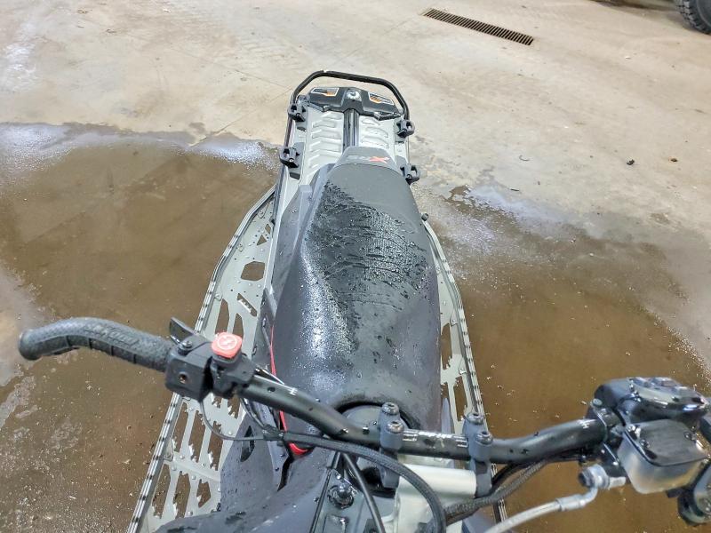 2023 Ski-doo Renegade Xrs მანქანა იყიდება აუქციონზე, vin: 2BPSUMPR6PV000150, აუქციონის ნომერი: 48991286