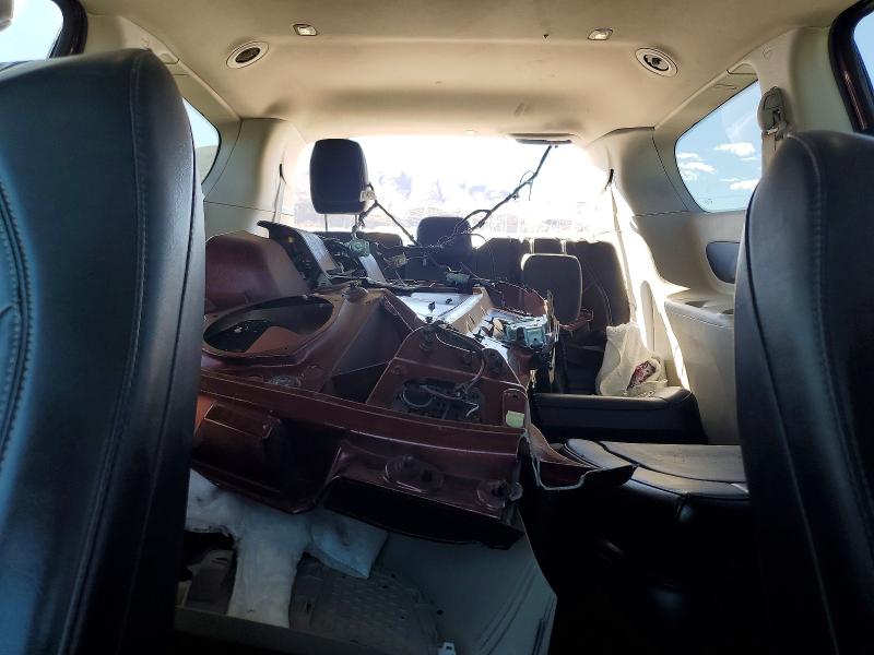 50014806 :رقم المزاد ، 2C4RC1DG5LR195809 vin ، 2020 Chrysler Voyager مزاد بيع