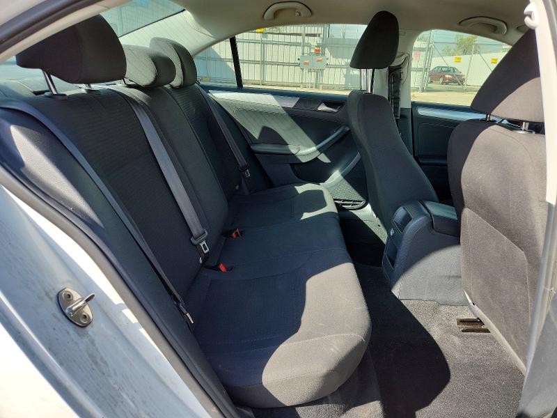 Продажа на аукционе авто 2015 Volkswagen Jetta, vin: 3VWD17AJ4FM413878, номер лота: 49907126