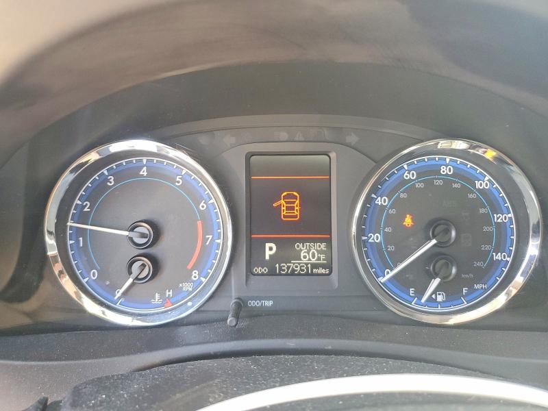 Продаж на аукціоні авто 2018 Toyota Corolla, vin: 5YFBURHE4JP770842, номер лоту: 50076166