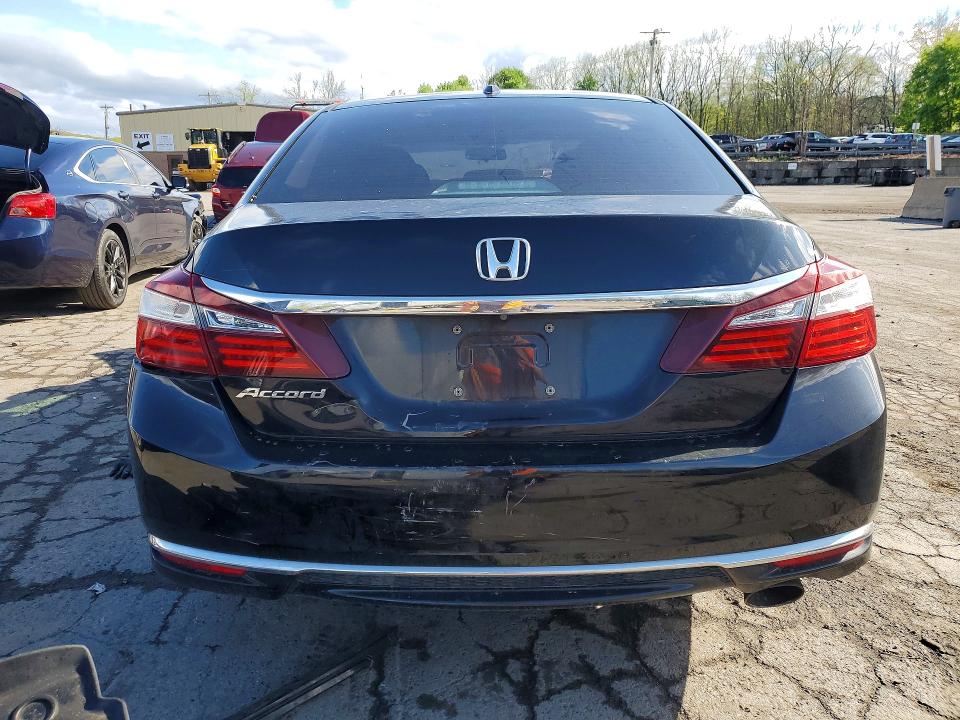 52007466 :رقم المزاد ، 1HGCR2F76GA009388 vin ، 2016 Honda Accord مزاد بيع