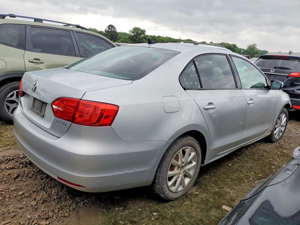 51261786 :رقم المزاد ، 3VWDX7AJ8CM301465 vin ، 2012 Volkswagen Jetta مزاد بيع