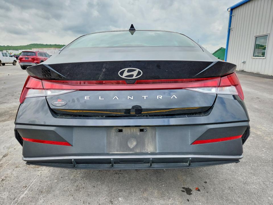2024 Hyundai Elantra მანქანა იყიდება აუქციონზე, vin: KMHLL4DG2RU817684, აუქციონის ნომერი: 50061716