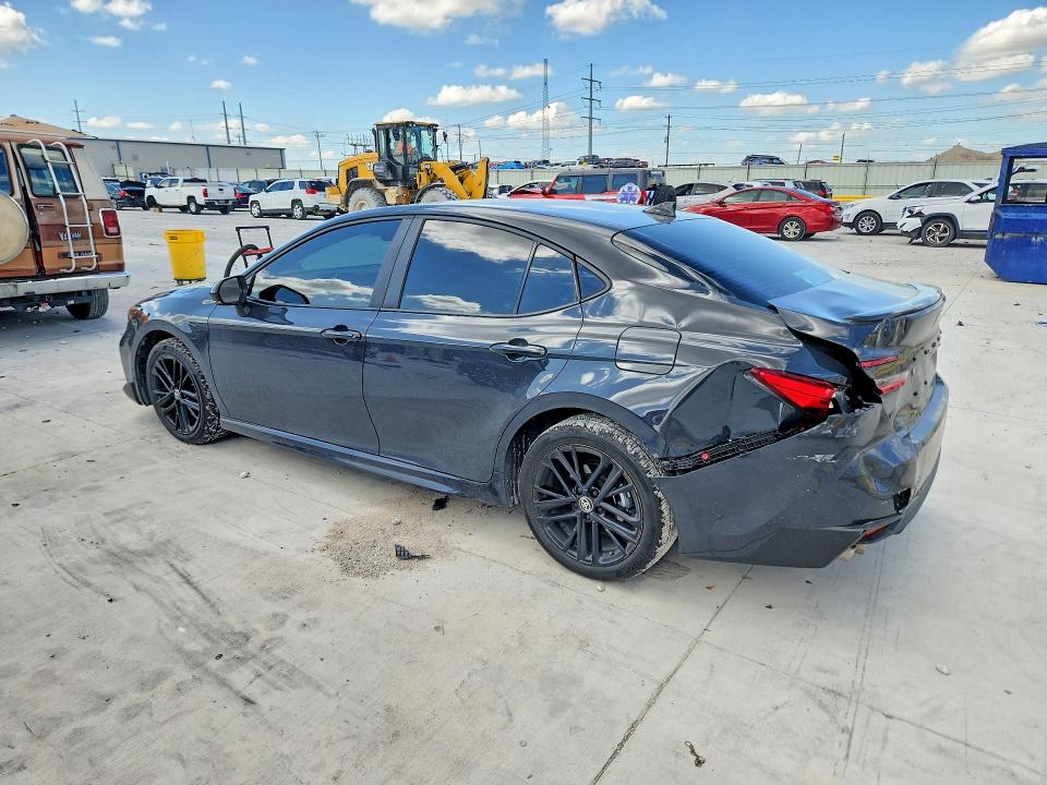 2025 Toyota Camry მანქანა იყიდება აუქციონზე, vin: 4T1DAACK4SU581303, აუქციონის ნომერი: 48605966