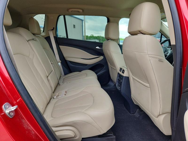 49643386 :رقم المزاد ، LRBFX1SA6JD008114 vin ، 2018 Buick Envision مزاد بيع