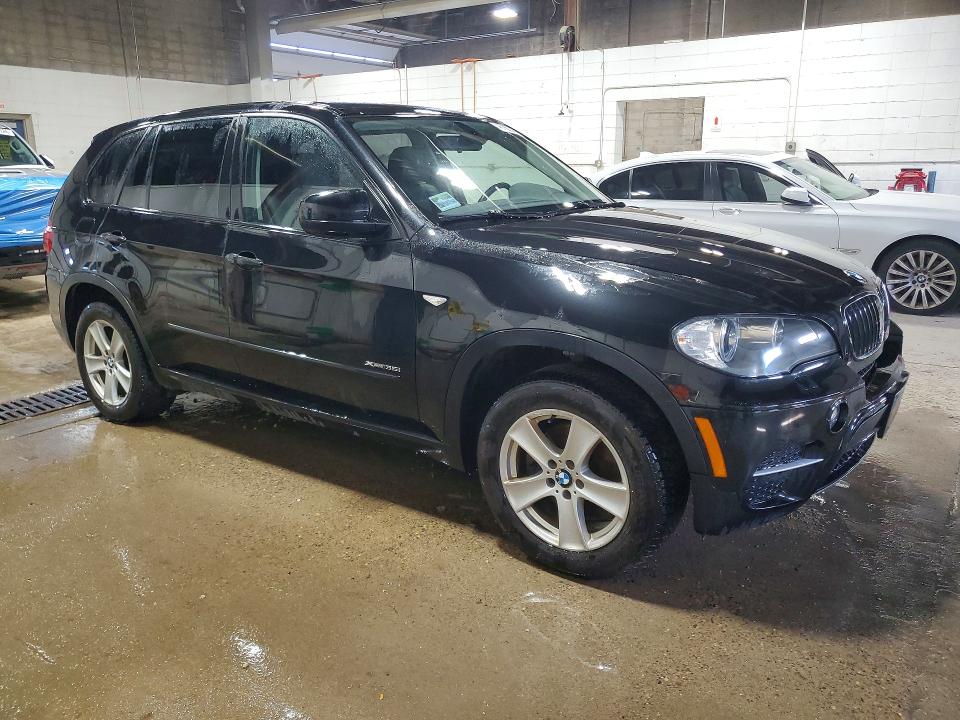 2011 Bmw X5 მანქანა იყიდება აუქციონზე, vin: 5UXZV4C5XBL413499, აუქციონის ნომერი: 46780246